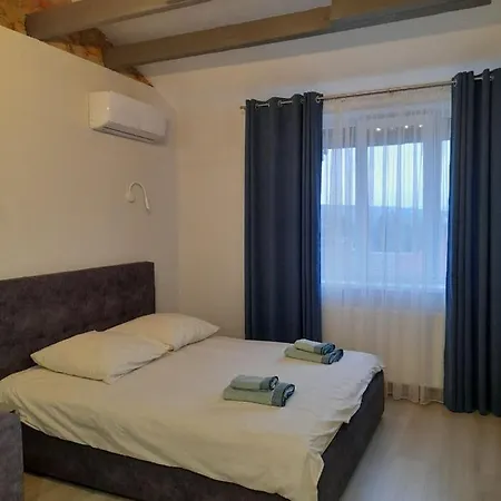 апарт-сервис в ужгороде Apartment Uzhhorod